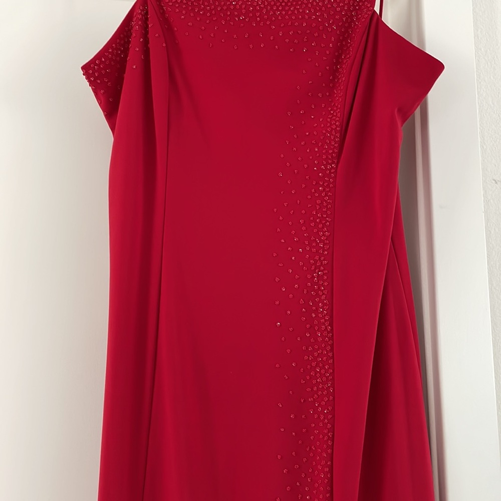Dress - Picture 2 of 3